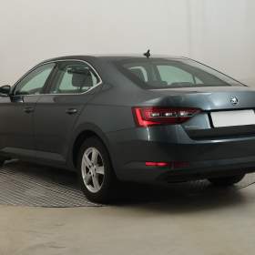 Foto inzerátu Škoda Superb 2.0 TDI
