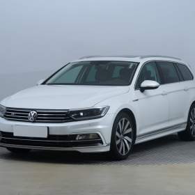 Foto inzerátu Volkswagen Passat 2.0 BiTDI