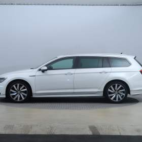 Foto inzerátu Volkswagen Passat 2.0 BiTDI
