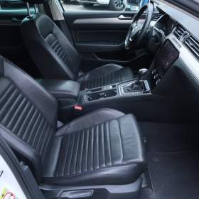 Foto inzerátu Volkswagen Passat 2.0 BiTDI