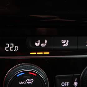 Foto inzerátu Volkswagen Golf 1.4 TSI