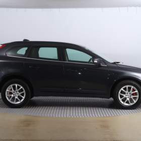 Foto inzerátu Volvo XC60 D3