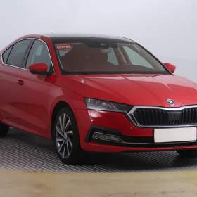 Škoda Octavia 1.5 TSI / 19666431