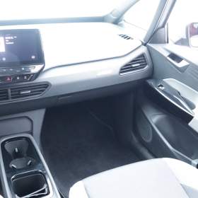 Foto inzerátu Volkswagen ID.3 1st (62 kWh)