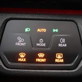 Foto inzerátu Volkswagen ID.4 Pro Perf. (82 kWh)