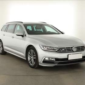 Foto inzerátu Volkswagen Passat 2.0 TDI