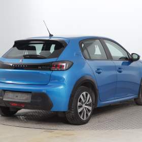 Foto inzerátu Peugeot e-208 50 kWh