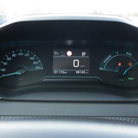 Foto inzerátu Peugeot e-208 50 kWh