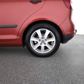 Foto inzerátu Volkswagen Golf 1.6