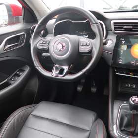 Foto inzerátu MG ZS SUV 1.0 Turbo