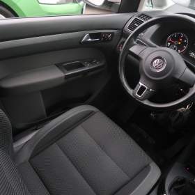 Foto inzerátu Volkswagen Touran 1.6 TDI