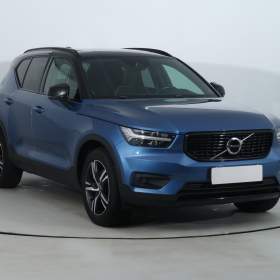 Volvo XC40 D4 AWD / 19666500