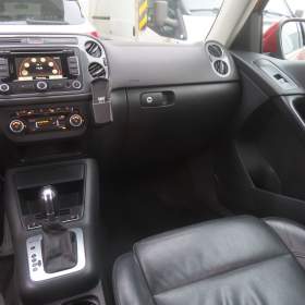 Foto inzerátu Volkswagen Tiguan 2.0 TDI