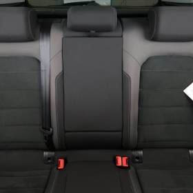 Foto inzerátu Volkswagen Golf 2.0 TDI