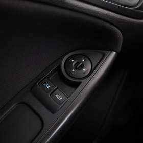 Foto inzerátu Ford Focus 1.6 i