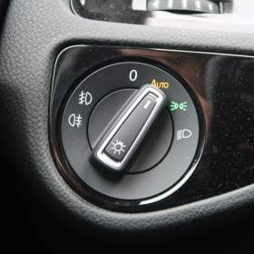 Foto inzerátu Volkswagen Golf 2.0 TDI