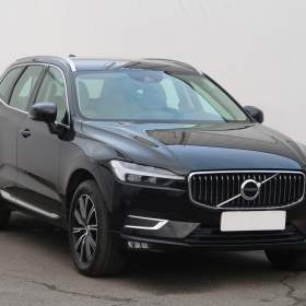 Fotka k inzerátu Volvo XC60 B4 AWD / 19663065