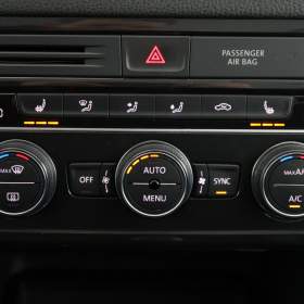 Foto inzerátu Volkswagen Golf Sportsvan 1.5 TSI