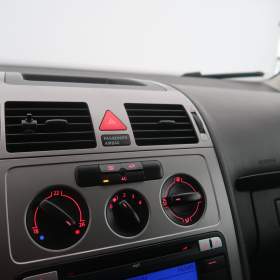 Foto inzerátu Volkswagen Touran 1.9 TDI