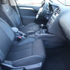 Foto inzerátu Citroën C4 1.6 HDi