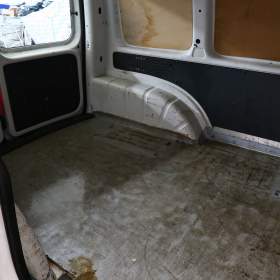 Foto inzerátu Volkswagen Caddy 1.6 TDi