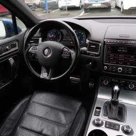 Foto inzerátu Volkswagen Touareg 3.0 TDI