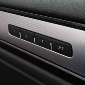 Foto inzerátu Volkswagen Touareg 3.0 TDI