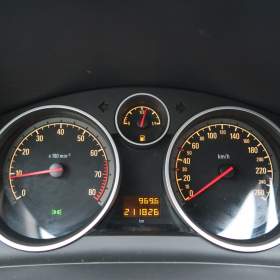 Foto inzerátu Opel Zafira 1.6