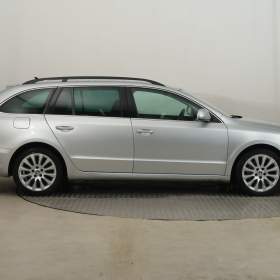 Foto inzerátu Škoda Superb 2.0 TDI