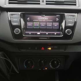 Foto inzerátu Škoda Fabia 1.0 TSI