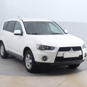 Mitsubishi Outlander 2.2 DI- D / 19668959