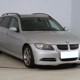 BMW Řada 3 330 d / 19668988