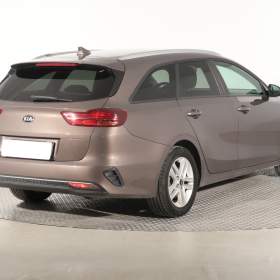 Foto inzerátu Kia Ceed 1.0 T-GDI