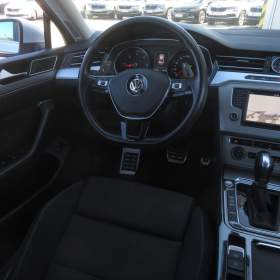 Foto inzerátu Volkswagen Passat 2.0 TDI