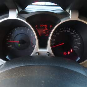 Foto inzerátu Nissan Juke 1.6 i