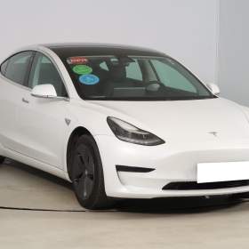 Tesla Model 3 Std Range Plus LFP / 19669261