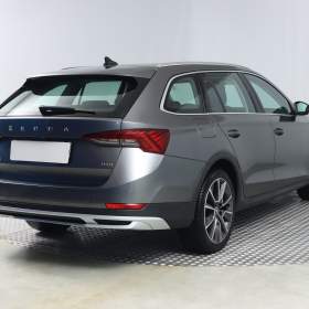 Foto inzerátu Škoda Octavia Scout 2.0 TDI