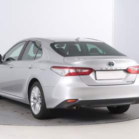 Foto inzerátu Toyota Camry 2.5 Hybrid