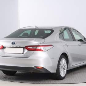 Foto inzerátu Toyota Camry 2.5 Hybrid