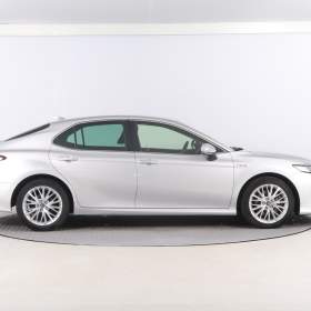 Foto inzerátu Toyota Camry 2.5 Hybrid