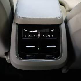 Foto inzerátu Volvo XC90 D5 AWD