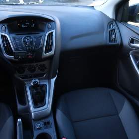 Foto inzerátu Ford Focus 1.6 i
