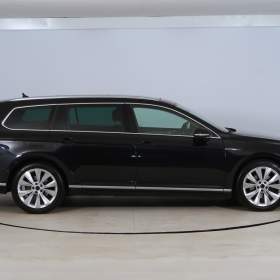 Foto inzerátu Volkswagen Passat 2.0 TDI
