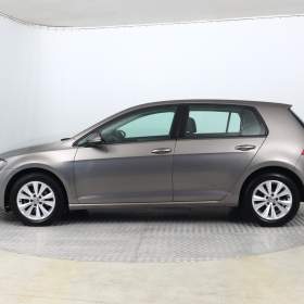 Foto inzerátu Volkswagen Golf 1.4 TSI