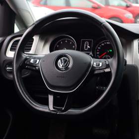 Foto inzerátu Volkswagen Golf 1.4 TSI