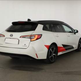 Foto inzerátu Toyota Corolla 1.8 Hybrid