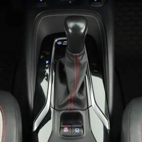 Foto inzerátu Toyota Corolla 1.8 Hybrid