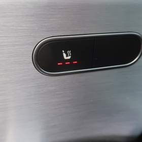 Foto inzerátu Mercedes-Benz Třídy A A 200