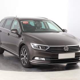 Fotka k inzerátu Volkswagen Passat 2.0 TDI / 19369850