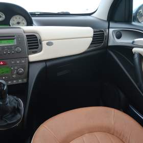 Foto inzerátu Lancia Ypsilon 1.4 16V